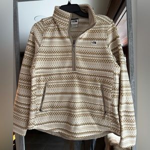 The North Face half-zip pullover. NWOT
